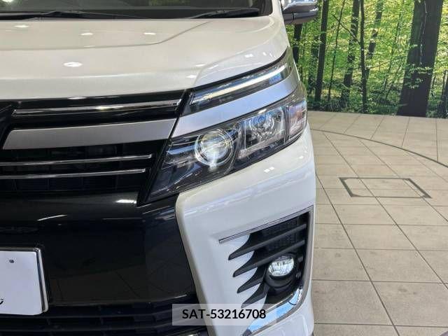 Toyota VOXY 2016-09 347513-12