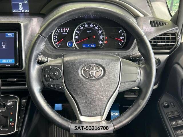 Toyota VOXY 2016-09 347513-11