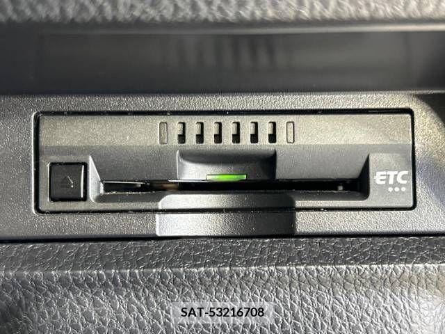 Toyota VOXY 2016-09 347513-6