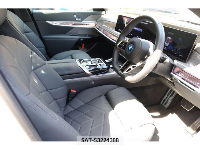 Bmw i7 2023-09 357149-1