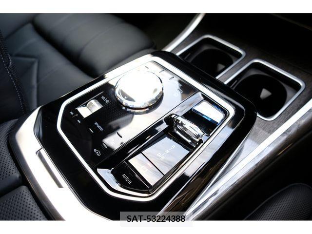 Bmw i7 2023-09 357149-16