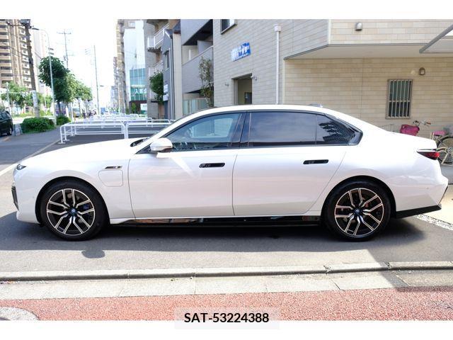 Bmw i7 2023-09 357149-6