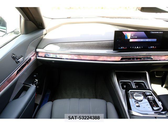 Bmw i7 2023-09 357149-12