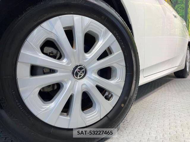 Toyota PRIUS 2019-05 322409-13