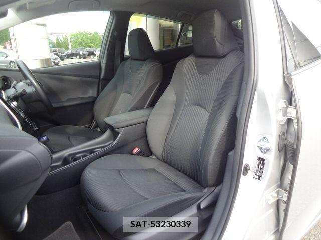 Toyota PRIUS 2017-05 322647-9