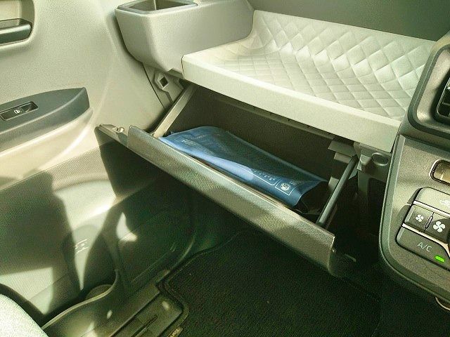 Daihatsu TANTO 2019-09 10255-21