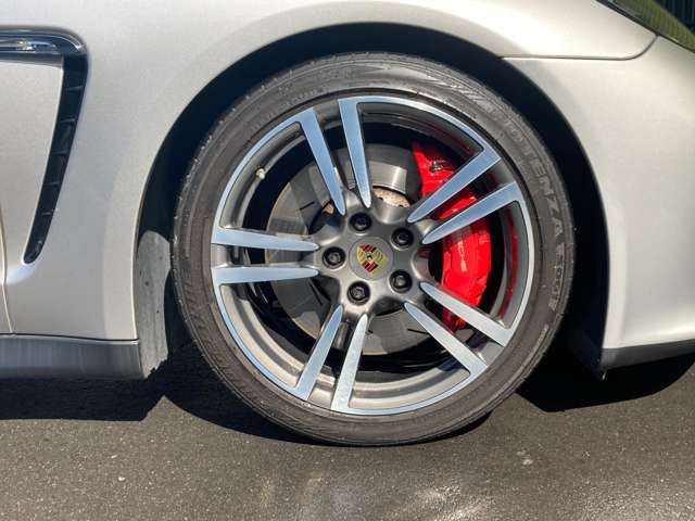 Porsche PANAMERA 2012-05 1392-12