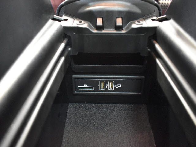 Amg E-CLASS 2018-09 15739-14