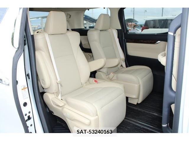 Toyota VELLFIRE 2018-07 369838-14