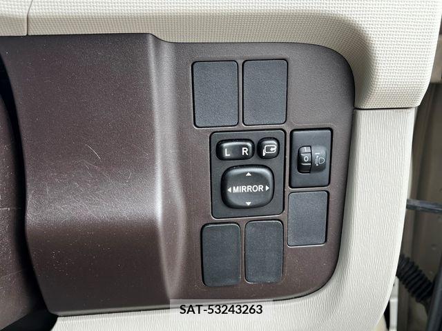 Toyota PASSO 2010-12 281260-8