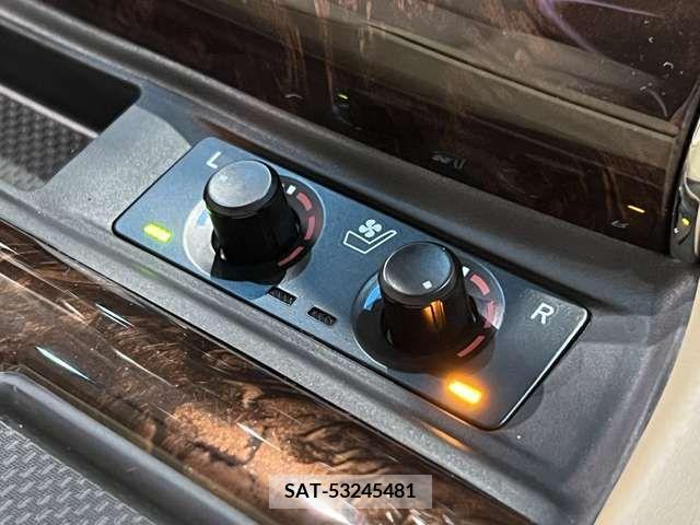 Toyota ALPHARD 2018-10 228902-6