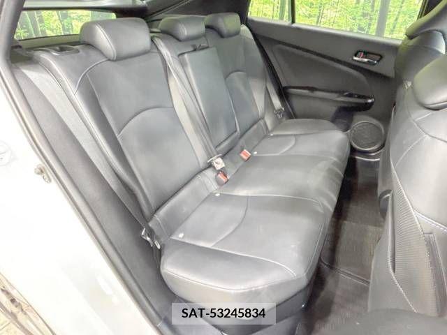 Toyota PRIUS 2016-04 281978-9