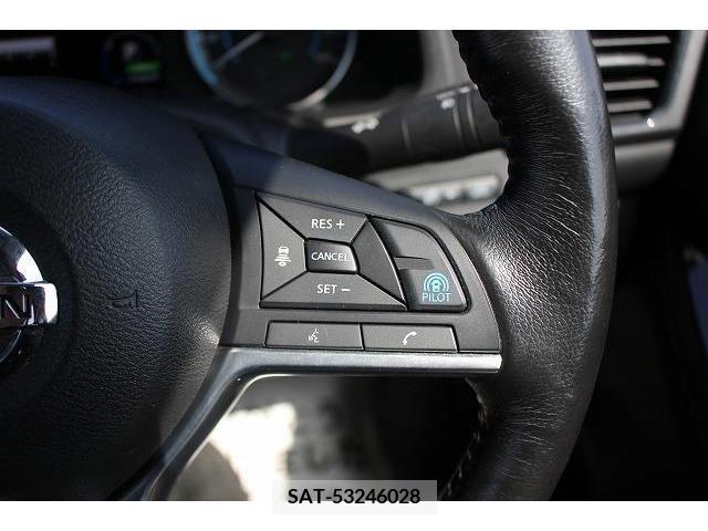 Nissan LEAF 2017-11 324782-4