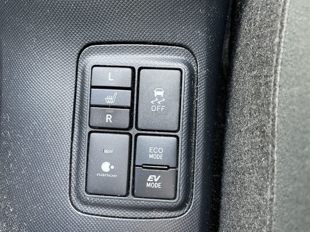 Toyota AQUA 2020-02 13619-12