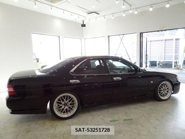 Nissan LAUREL 2000-03 225355-2