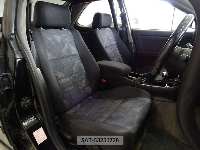 Nissan LAUREL 2000-03 225355-8