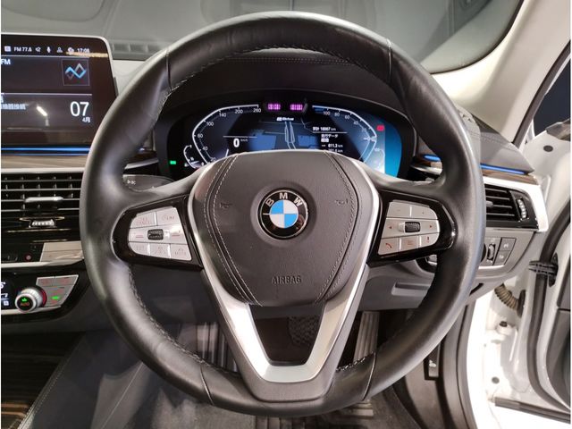 Bmw 5 SERIES 2021-03 180880-15