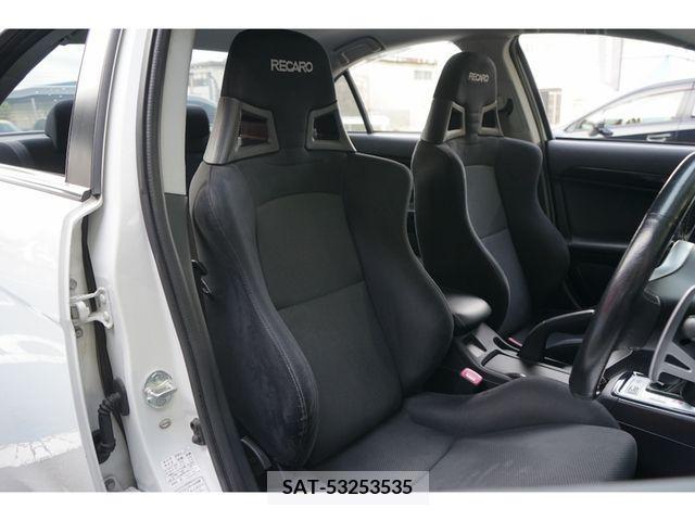 Mitsubishi LANCER 2015-04 217435-9