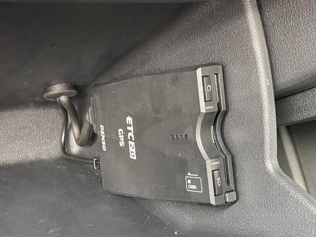 VolksWagen UP! 2019-05 194668-26