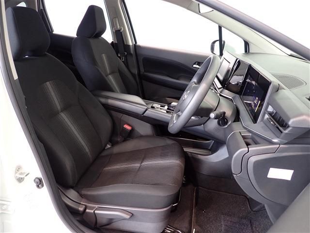 Nissan NOTE 2022-03 10957-23