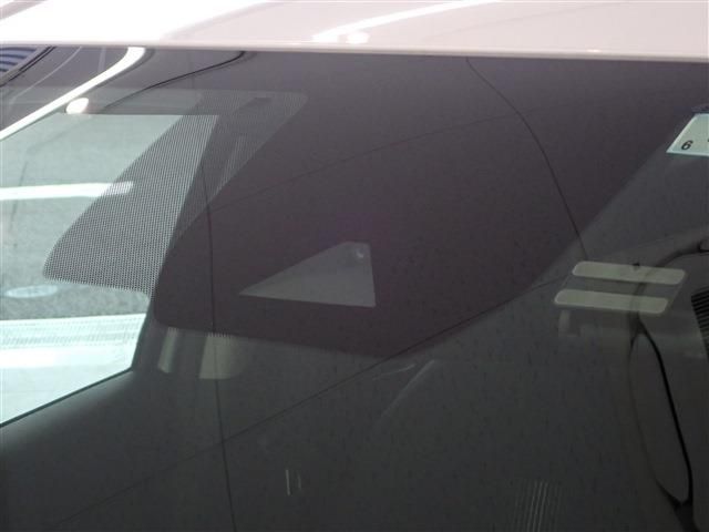 Nissan NOTE 2022-03 10957-10