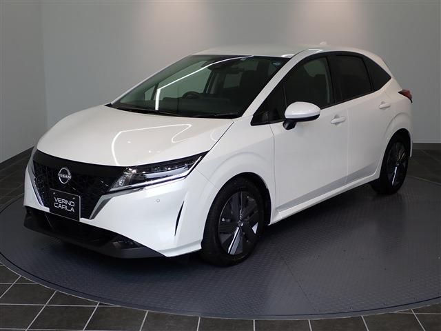 Nissan NOTE 2022-03 10957-6