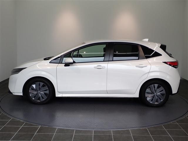 Nissan NOTE 2022-03 10957-8