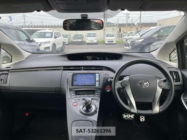 Toyota PRIUS 2012-01 322121-8