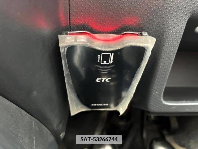 Suzuki HUSTLER 2014-04 351815-7