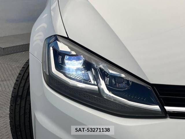 VolksWagen GOLF VARIANT 2017-06 298515-13
