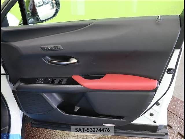 Lexus UX 2018-12 275908-22