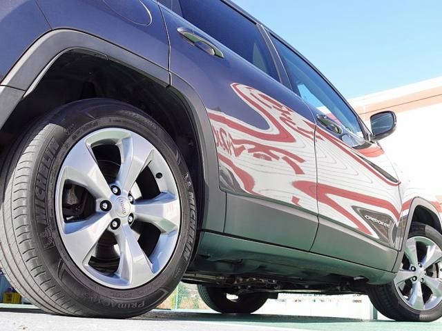 Jeep CHEROKEE 2018-12 193624-17