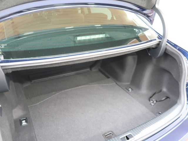 Lexus IS 2015-01 19500-18
