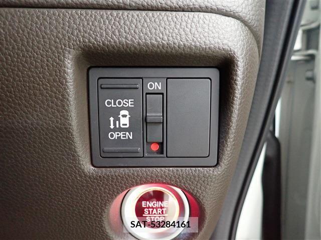 Honda N BOX 2022-01 307384-18