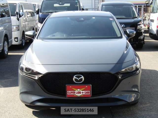 Mazda MAZDA3 2019-07 301048-4
