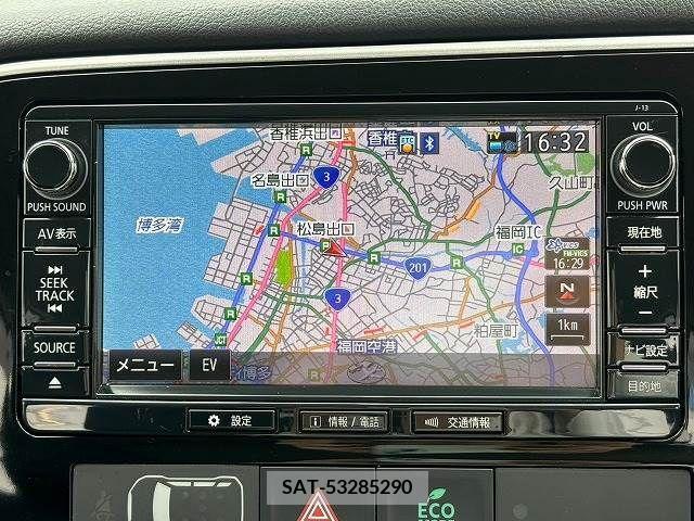 Mitsubishi OUTLANDER PHEV 2015-11 281136-2