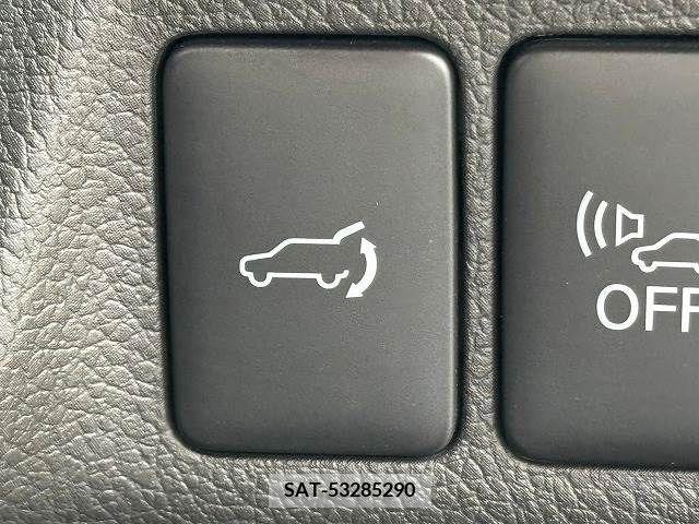 Mitsubishi OUTLANDER PHEV 2015-11 281136-10