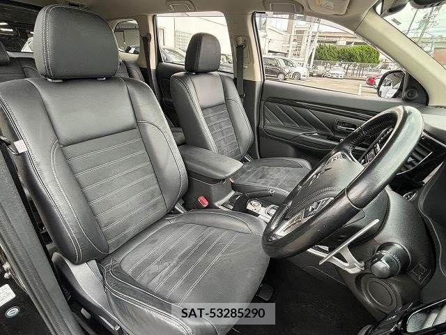 Mitsubishi OUTLANDER PHEV 2015-11 281136-4