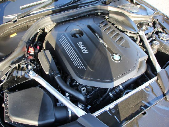 Bmw 5 SERIES 2019-08 27114-3