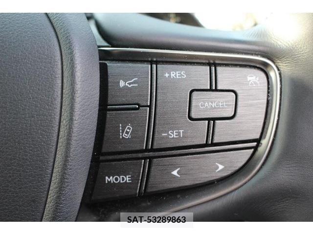 Lexus LS 2017-12 354355-4