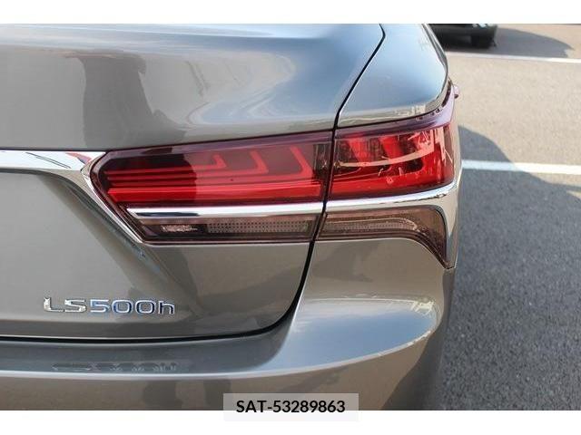 Lexus LS 2017-12 354355-13