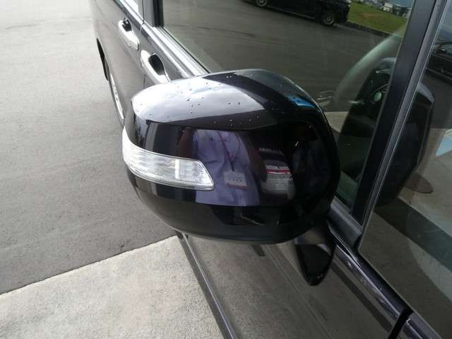 Honda e 2014-03 21418-6