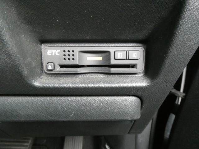 Honda e 2014-03 21418-17