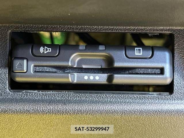 Suzuki JIMNY 2021-06 379185-8