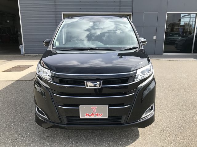 Toyota NOAH 2021-01 18088-3