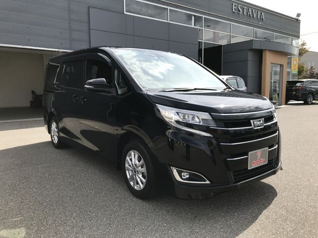 Toyota NOAH 2021-01 18088-4