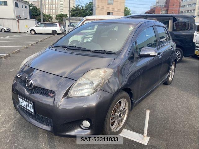Toyota VITZ 2010-02 352003-2