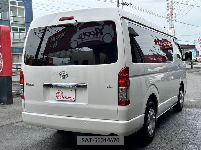 Toyota HIACE WAGON 2021-12 332627-10