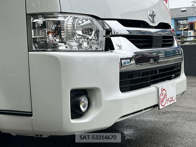 Toyota HIACE WAGON 2021-12 332627-25