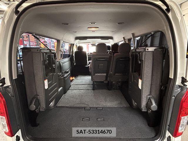 Toyota HIACE WAGON 2021-12 332627-17